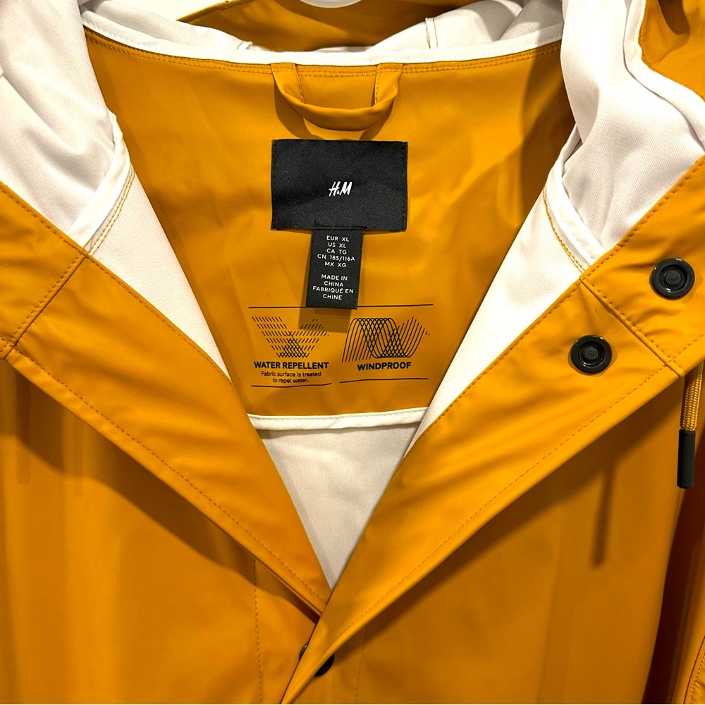 Hooded Rain Jacket